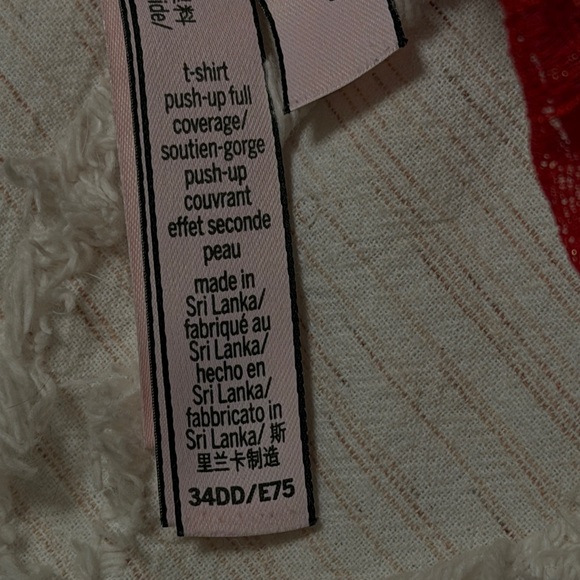 Victoria's Secret Bold Red Bra 34DD - Picture 3 of 7